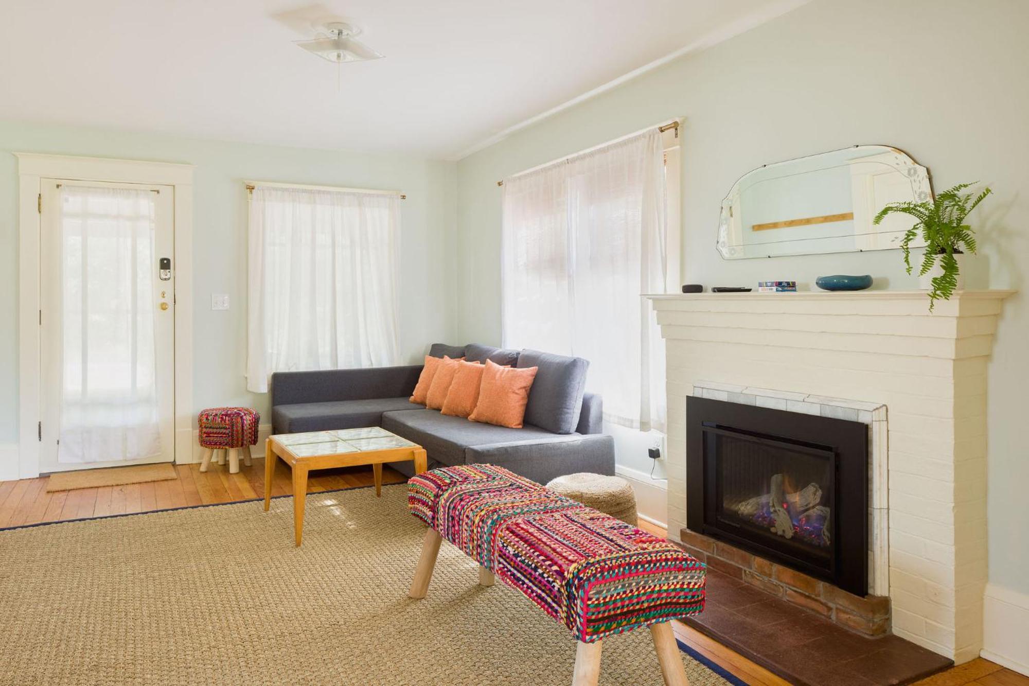Queen City Bungalow & Cottages Burlington Exteriér fotografie